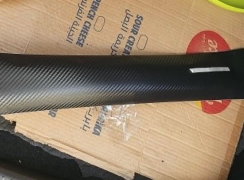 Customer photo review of Adesivos de Carbono Para Portas Automotivas