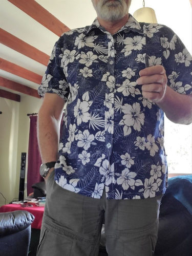 Customer photo review of Palm Tree Printed Hawaiian Beach Shirt