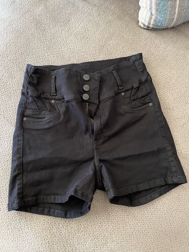 Customer photo review of Dangerous Butt Lift Denim Shorts 13023