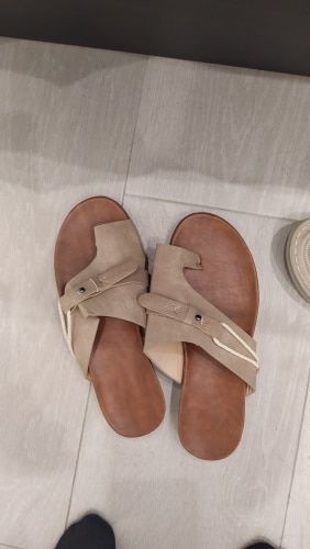 Customer photo review of Women's Orthotics Leather Sandals