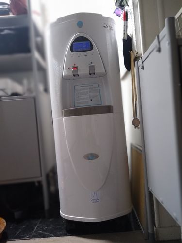 Customer photo review of NUBE SS30: Atmospheric Water Generator (8 Gal/day) 110V.