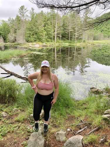 Customer photo review of Red & White Stripe Scoop Top