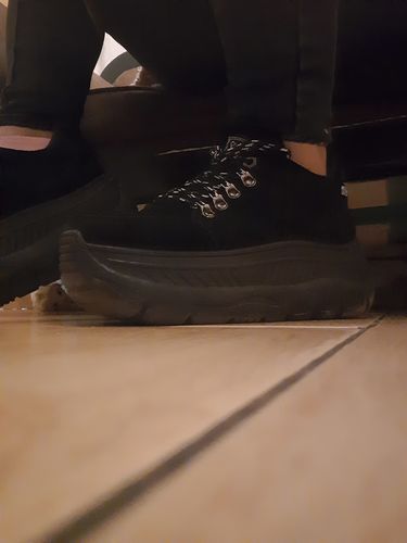 Customer photo review of ZAPATILLA NEGRA C5917