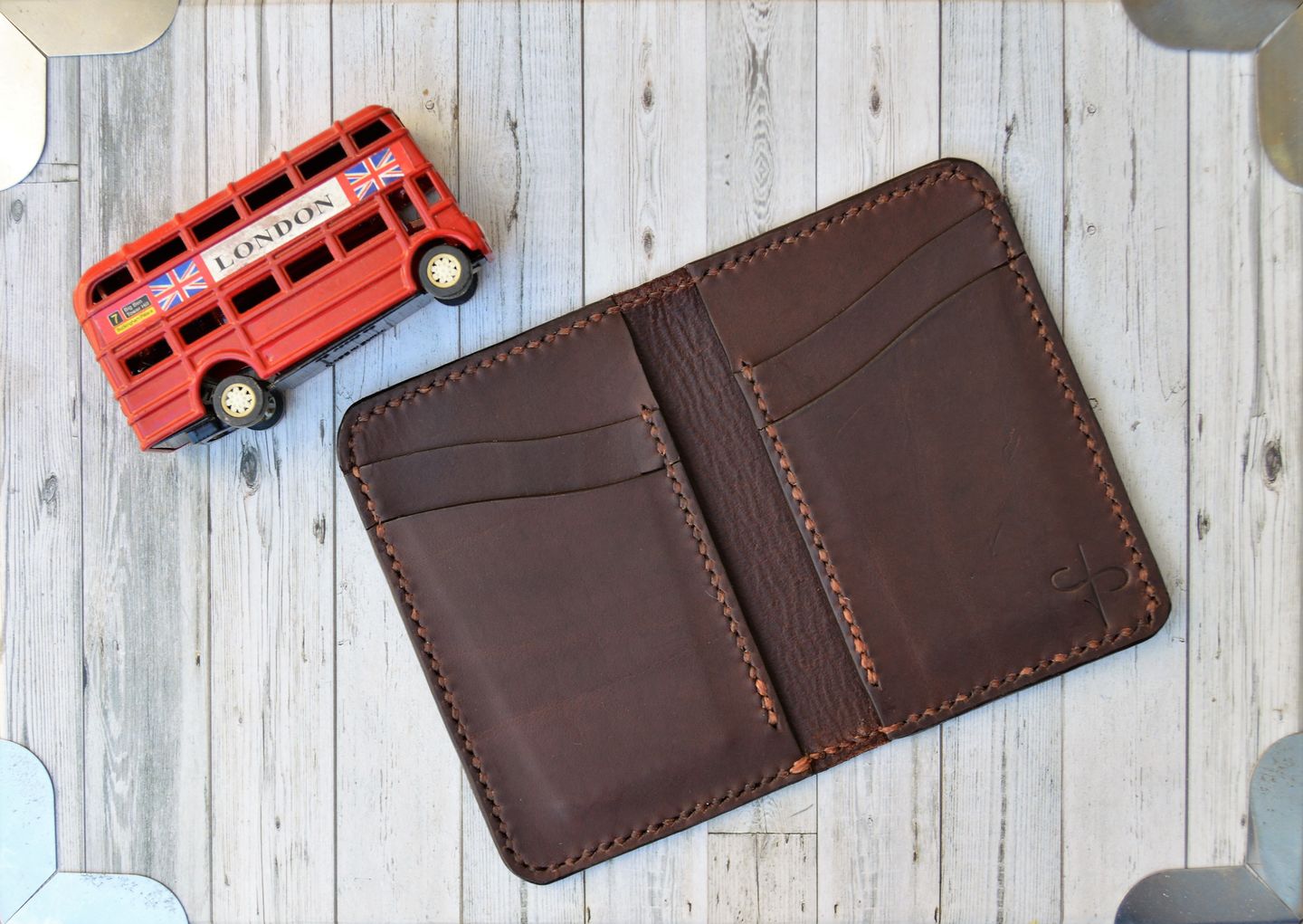 Customer photo review of No.52 | Leather Vertical Wallet (Digital Pattern)