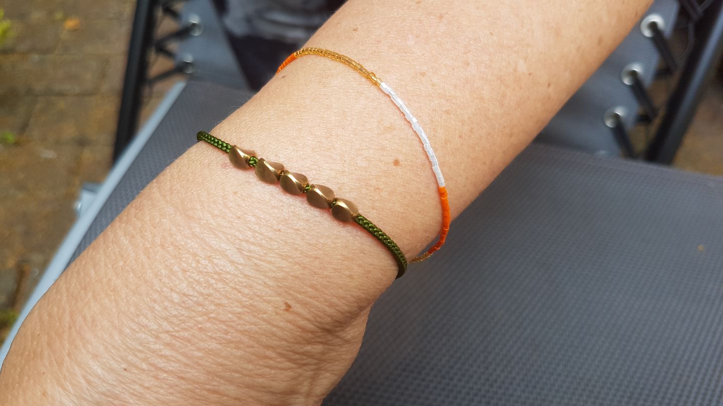 Customer photo review of Handgemachtes Tibetanisches Buddhisten Glücks-Armband aus Kupfer Modell 2