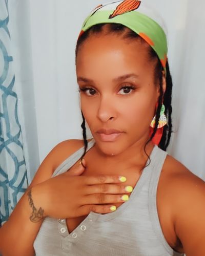 Customer photo review of Loc Gyal Summa Box (Limited Edition)