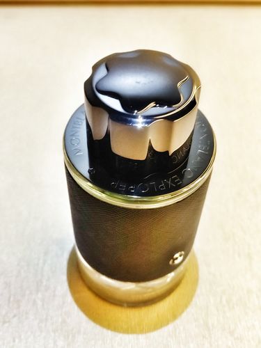 Customer photo review of Montblanc Explorer Eau De Perfume For Men - 100ml