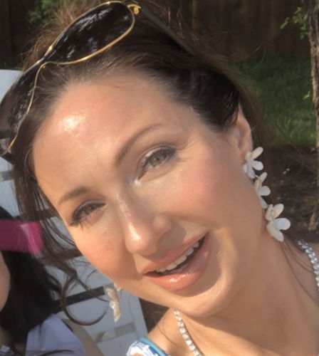 Customer photo review of EvenSkyn® Lumo: Premium Anti-Aging & Skin Tightening Handset