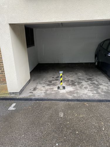 Customer photo review of KT-70 Telescopic Post