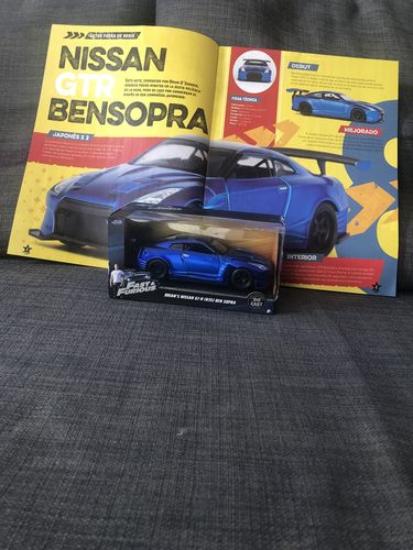 Customer photo review of Brian's Nissan GT-R(R35) Azul