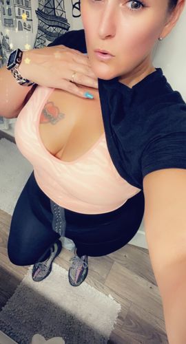 Customer photo review of High-Waist Compressing Shaper Leggings