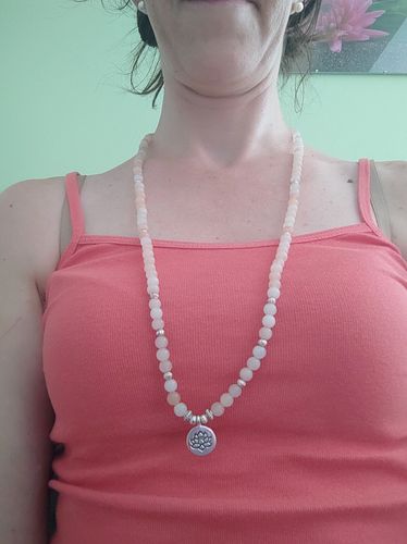 Customer photo review of Japa mala "7 chakras" 108 cuentas anudadas