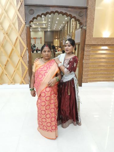 Customer photo review of Striking Pink Woven Banarasi Saree With Brocade Blouse