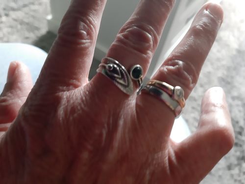 Customer photo review of Malachia [1 + 1 GRATIS]