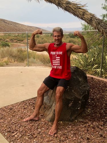 Customer photo review of Legalize Freedom Mens Apparel