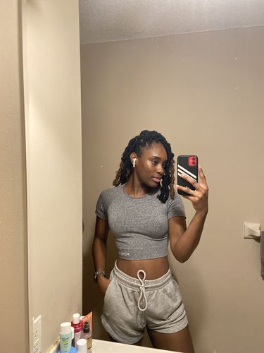 Customer photo review of Grey Seamless Crop Top