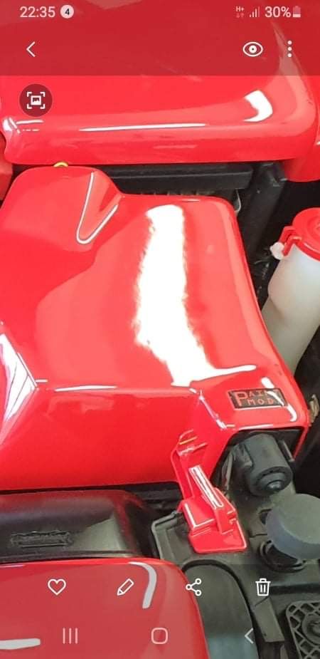 Customer photo review of "Paintmodz" Gel Badge