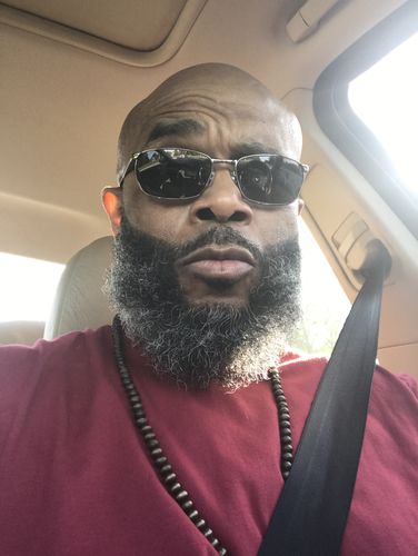 Customer photo review of Respected Roots Beard Conditioner - Royalty Scent (4 oz.)