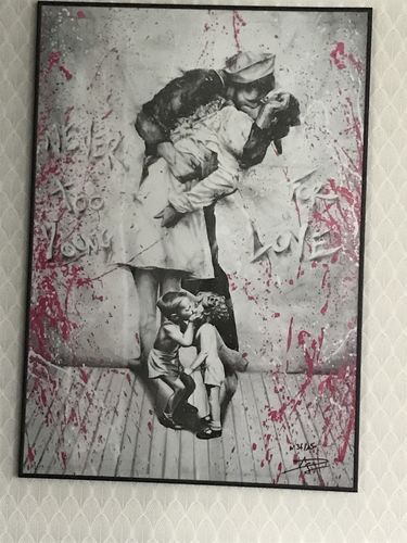Customer photo review of "Never too young for love" - limitée à 150 exemplaires