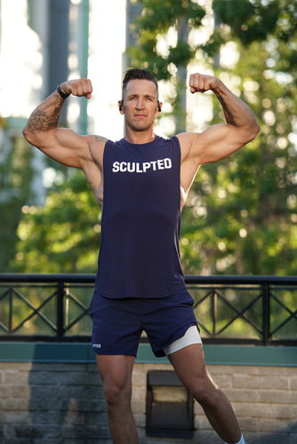 Customer photo review of Sleeveless 2.1