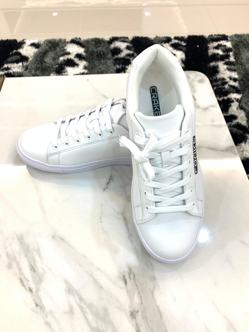 Customer photo review of Rion Low Signature Classic White