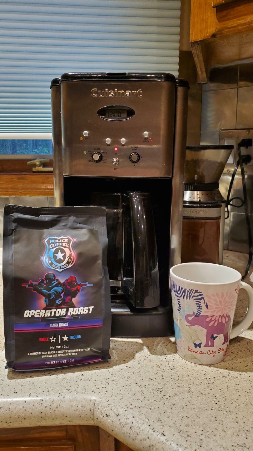 Customer photo review of Operator Blend