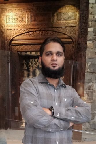 Customer photo review of Sadabahar (Cream) Wash and Wear Unstitched
