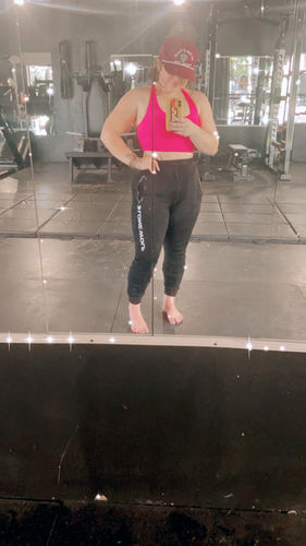 Customer photo review of Process Black Essential™ Joggers