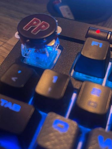 Customer photo review of Pewdiepie Tambo Keycap
