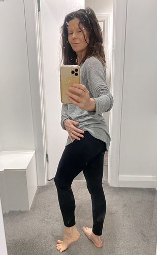 Customer photo review of Athleivate WinterWarm Fleece Leggings