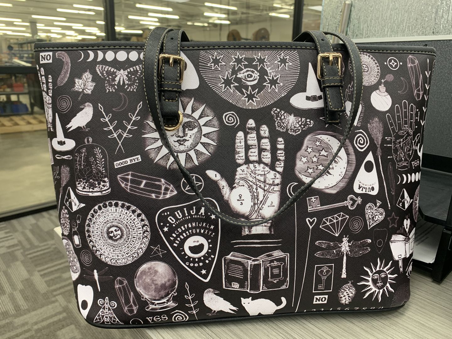 Customer photo review of Witch Please - Big Purse