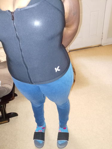 Customer photo review of Women's Zipper Heat Trapping Sweat Vest