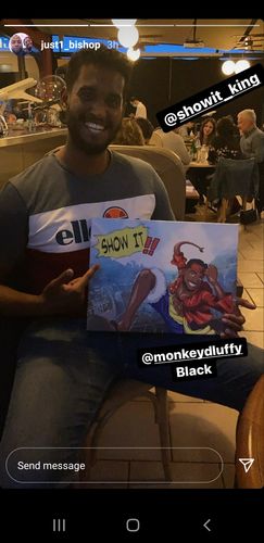 Customer photo review of Caricature cartoon dessinée à la main: En mode manga