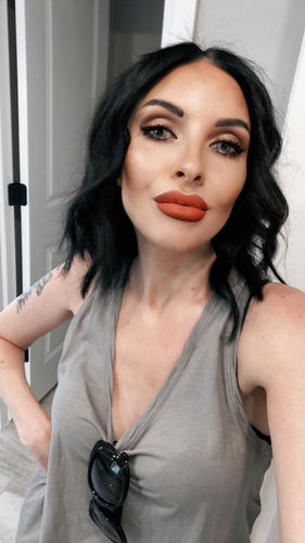 Customer photo review of [buy 2 get 2 free] New York Angeles Grey Contact Lenses