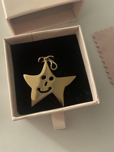 Customer photo review of LOANYA persönliche Kinderzeichnung als Halskette oder Anhänger