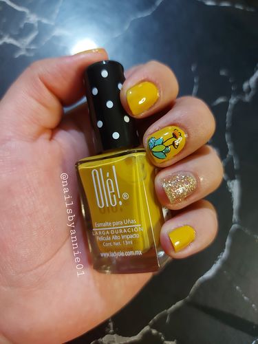 Customer photo review of Esmalte de Uñas Olé! Cyperus, 13 ml