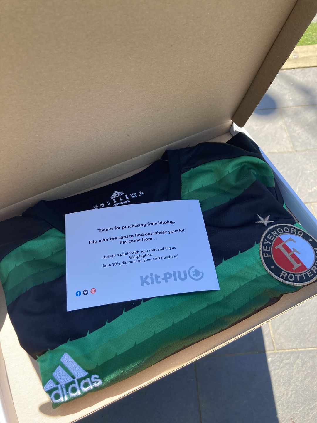 Customer photo review of MODERN Mystery Shirt