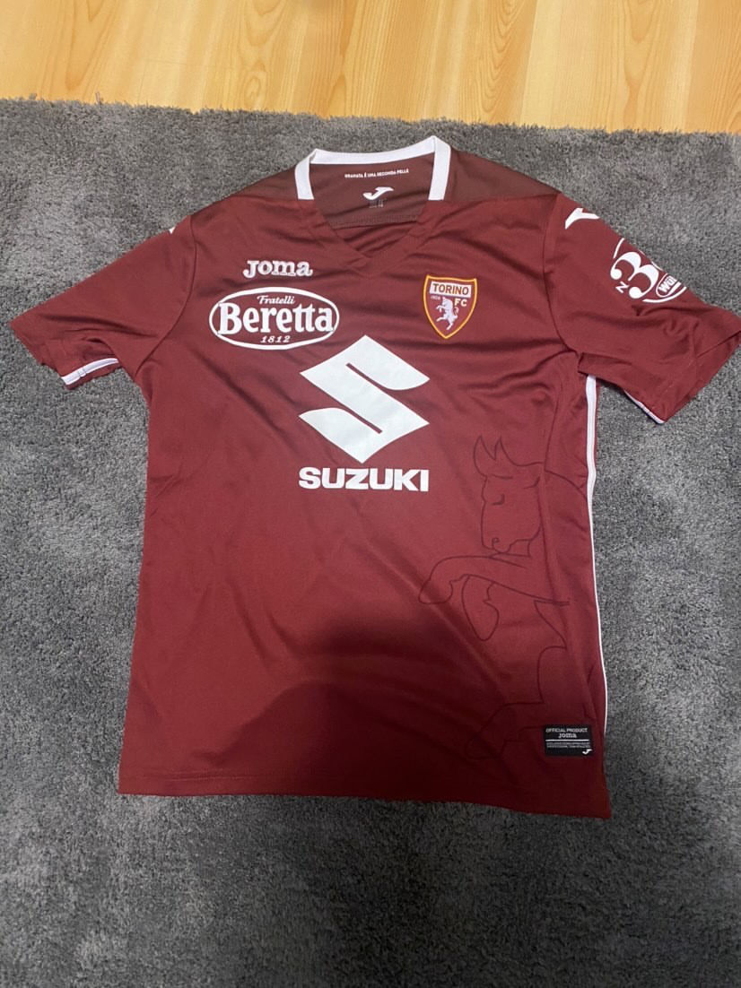Customer photo review of MODERN Mystery Shirt