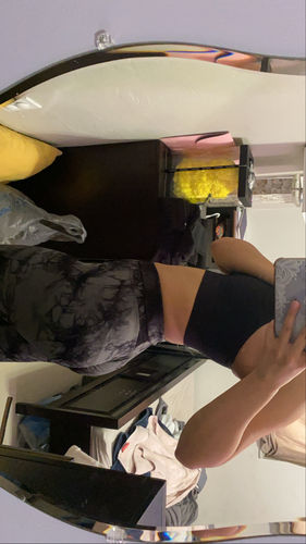 Customer photo review of Black and Grey Marble Scrunch Butt Leggings