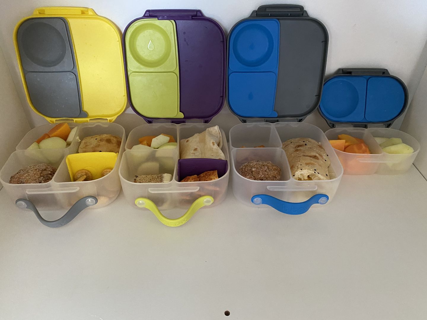 Customer photo review of b.box Mini Lunchbox - Blue Slate