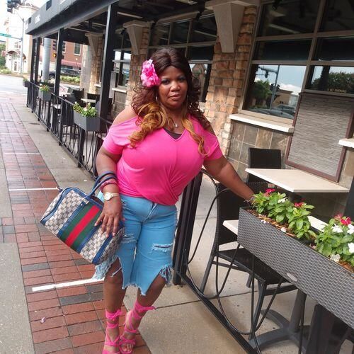 Customer photo review of Ripped Fringe Capri Jeans