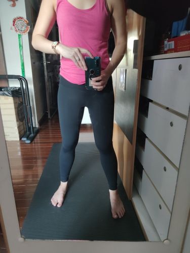 Customer photo review of BAE Yoga Pants
