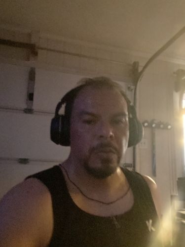 Customer photo review of Men's Zipper Heat Trapping Sweat Vest