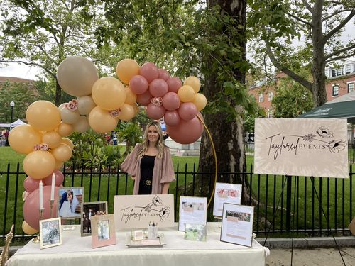 Customer photo review of Boho Bridal Balloon Garland Kit