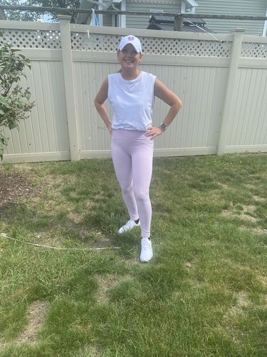 Customer photo review of Essential Legging