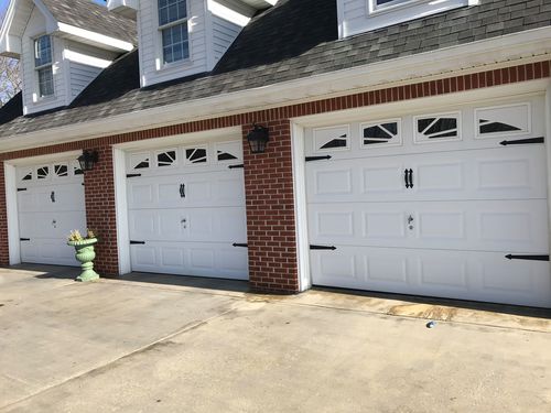 Customer photo review of Decorative Garage Door Hinge and Handle Magnet Accents (6-PC Set)