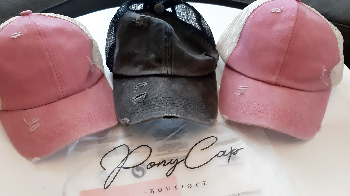 Customer photo review of Vintage PonyCap®