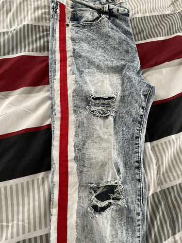 Customer photo review of Side Paint Stripe Track Denim (Snow-Red)