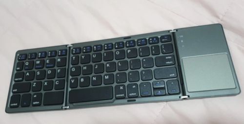 Customer photo review of Draadloos & opvouwbaar Bluetooth Toetsenbord met Touchpad