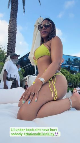 Customer photo review of SASSY CUBAN LINK ANKLET